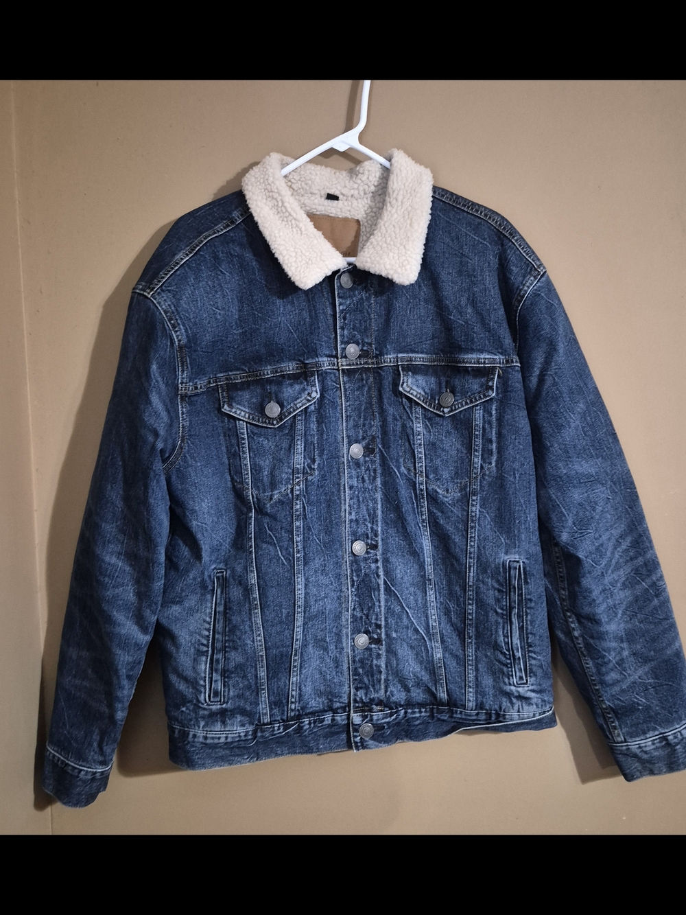 American Eagle Blue Denim Jacket with Cream Sherpa Collar And Lining
